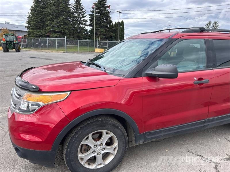 Ford Explorer Lengvieji automobiliai