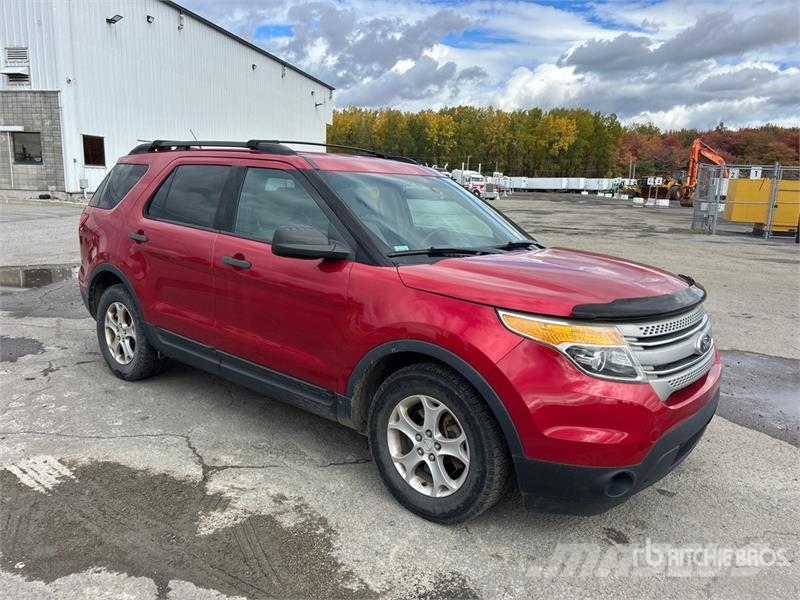 Ford Explorer سيارات