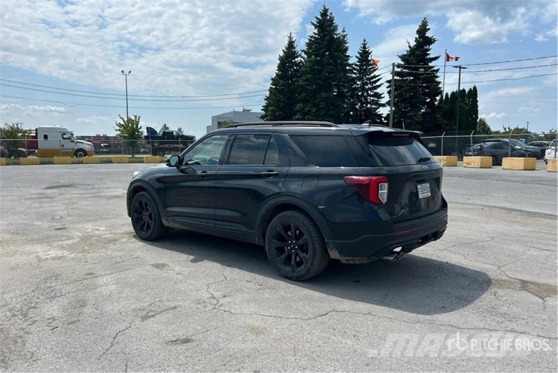 Ford Explorer Auto