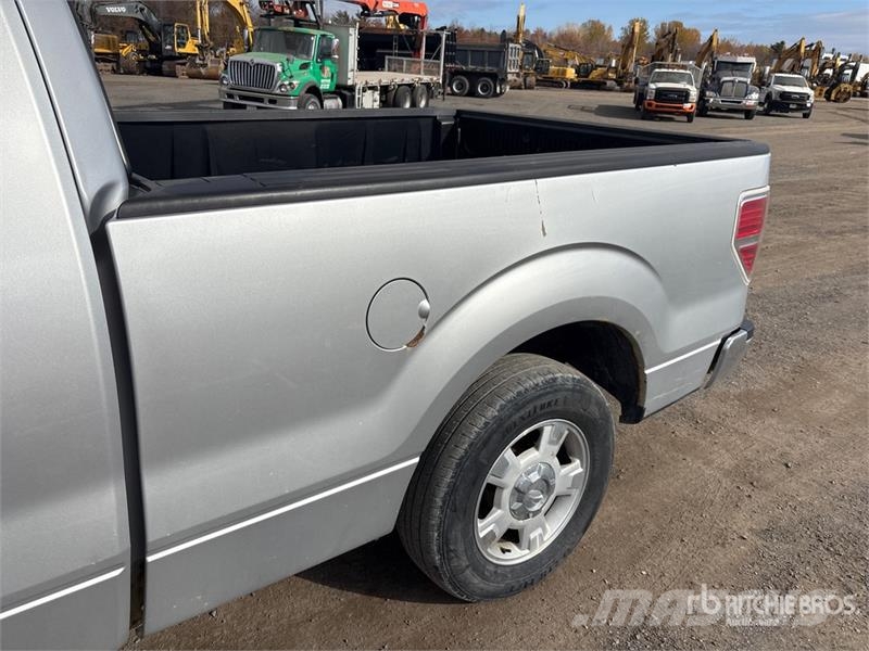 Ford F-150 4x2 Extended Cab Pickup Andre