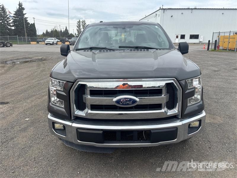 Ford F-150 4x2 Extended Cab Pickup Ostalo