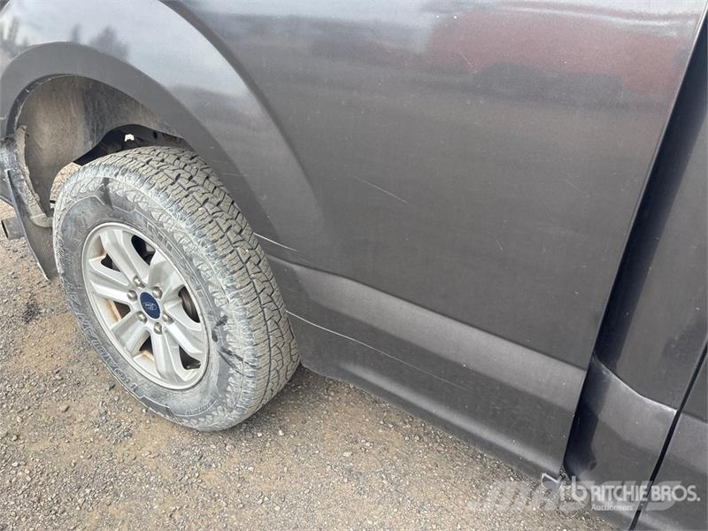 Ford F-150 4x2 Extended Cab Pickup Ostalo