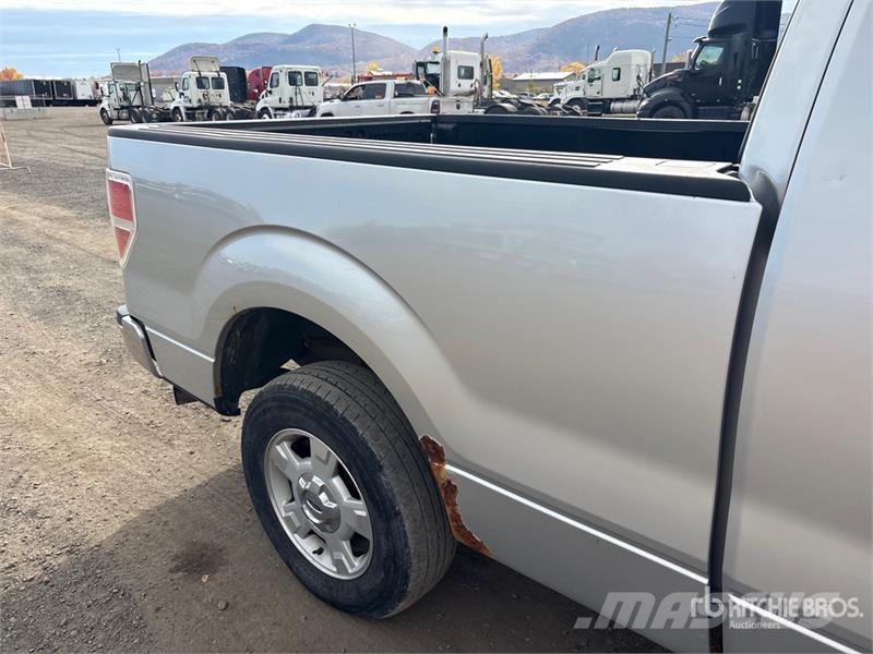 Ford F-150 4x2 Extended Cab Pickup Andre