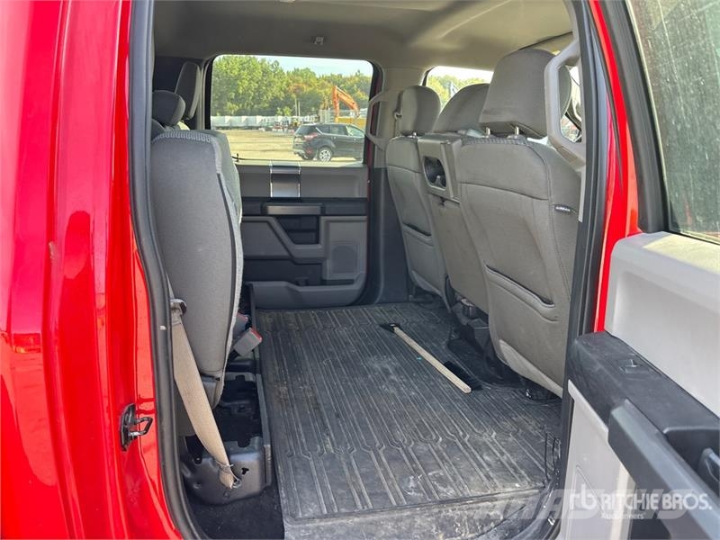 Ford F-150 4x4 Crew Cab Pickup Інше