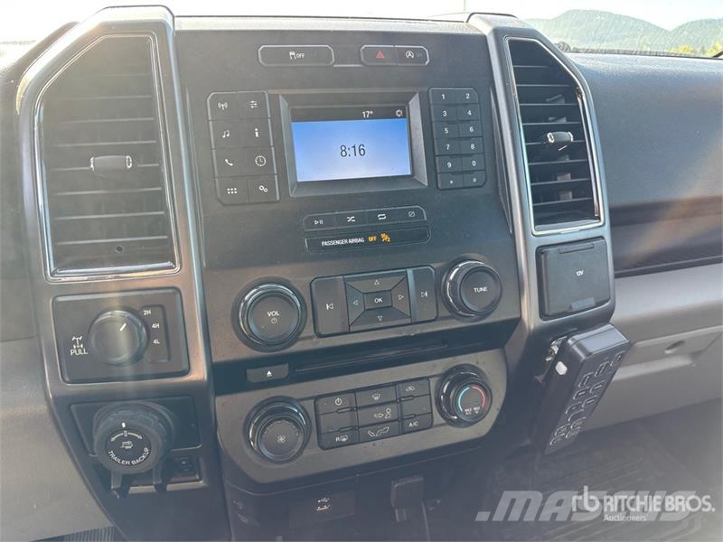 Ford F-150 4x4 Crew Cab Pickup Інше