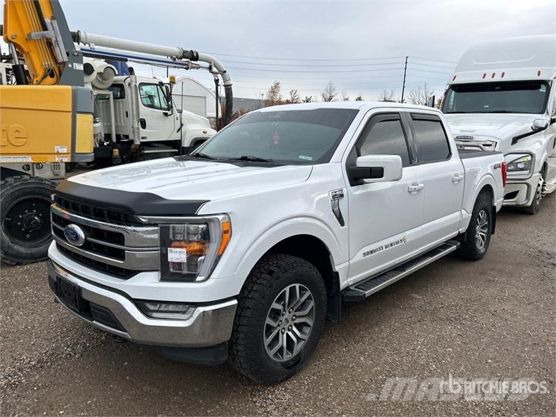 Ford F-150 Lariat 4x4 Crew Cab Pickup Ostalo