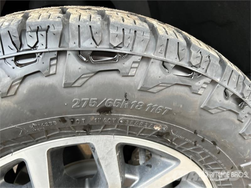 Ford F-150 Lariat 4x4 Crew Cab Pickup Ostalo