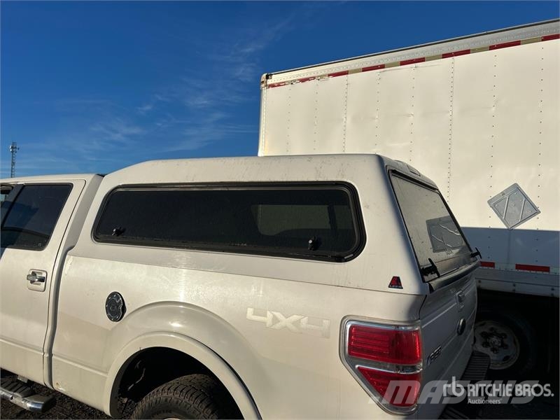 Ford F-150 Lariat 4x4 Crew Cab Pickup Ostalo
