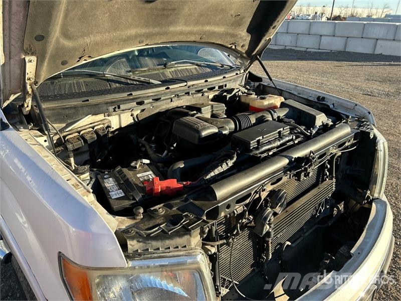 Ford F-150 Lariat 4x4 Crew Cab Pickup Ostalo