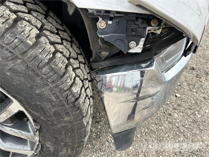 Ford F-150 Lariat 4x4 Crew Cab Pickup Otros