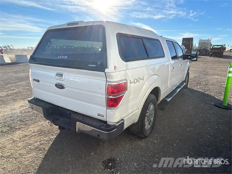 Ford F-150 Lariat 4x4 Crew Cab Pickup Ostalo