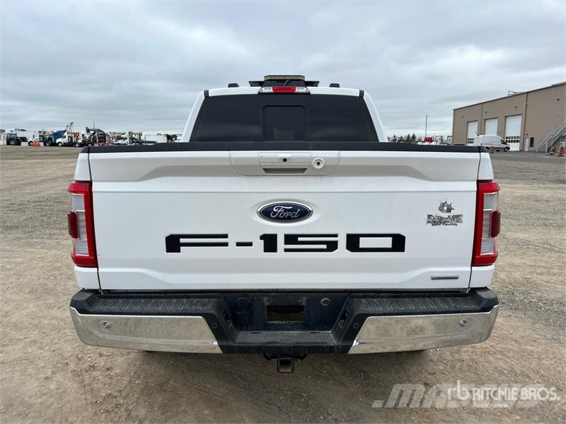 Ford F-150 Lariat 4x4 Crew Cab Pickup Otros
