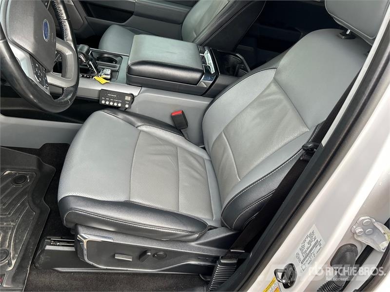 Ford F-150 Lariat 4x4 Crew Cab Pickup Ostalo