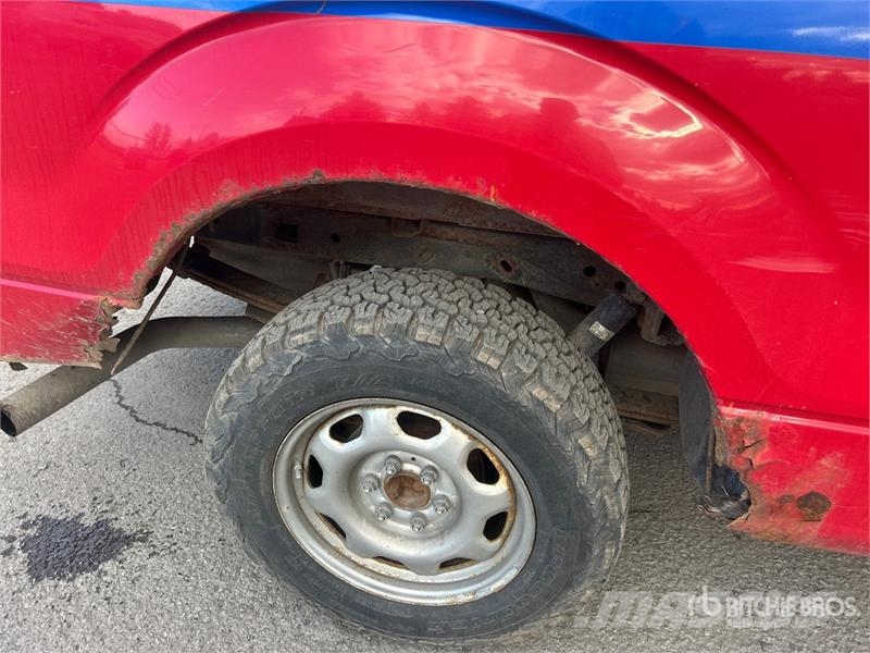 Ford F-150 XL 4x2 Pickup Ostalo