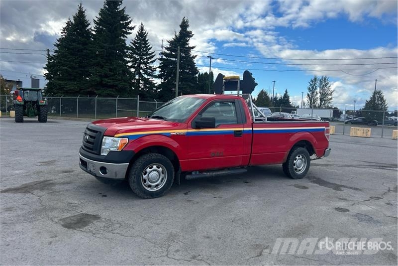 Ford F-150 XL 4x2 Pickup Ostalo