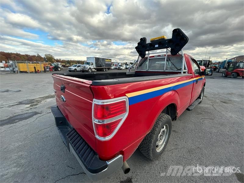Ford F-150 XL 4x2 Pickup Ostalo
