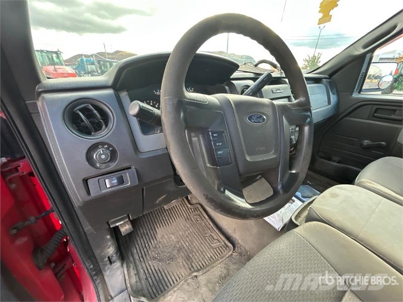 Ford F-150 XL 4x2 Pickup Ostalo