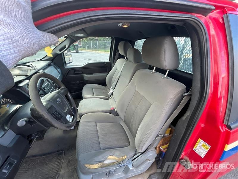 Ford F-150 XL 4x2 Pickup Ostalo