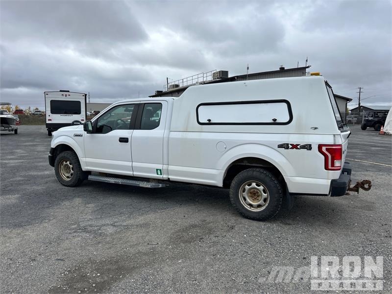 Ford F-150 XL 4x4 Extended Cab Pickup Anders