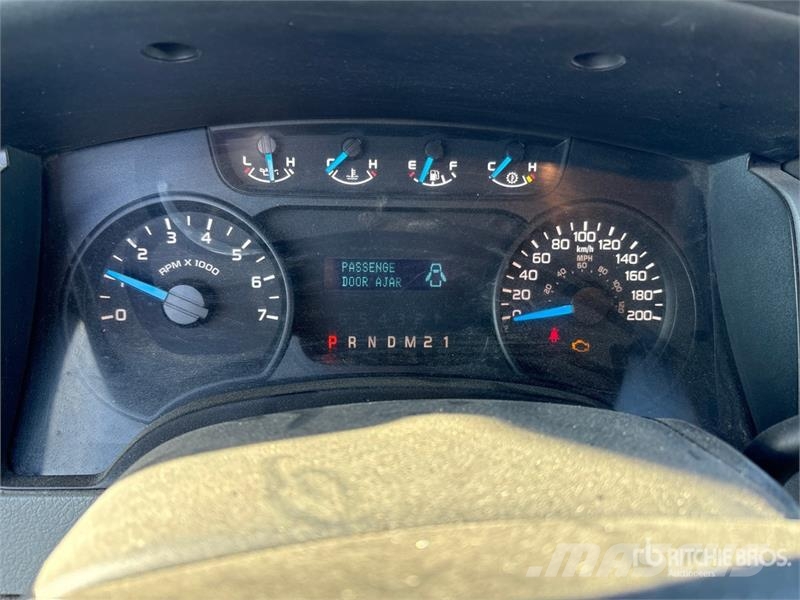 Ford F-150 XL 4x4 Extended Cab Pickup Egyéb
