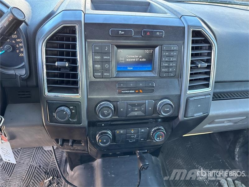 Ford F-150 XLT 4x2 Extended Cab Pickup Ostalo