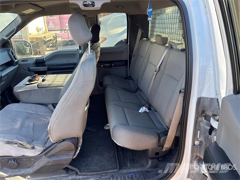 Ford F-150 XLT 4x2 Extended Cab Pickup Ostalo