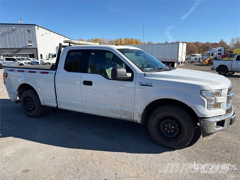 Ford F-150 XLT 4x2 Extended Cab Pickup Drugi
