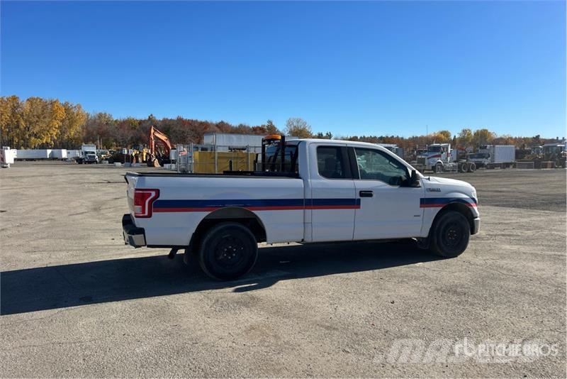Ford F-150 XLT 4x2 Extended Cab Pickup Інше