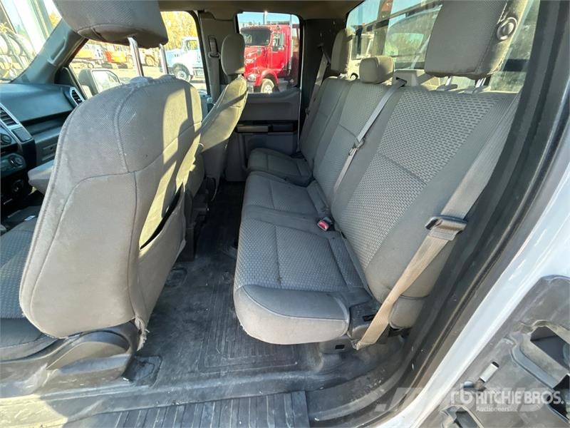 Ford F-150 XLT 4x2 Extended Cab Pickup Інше