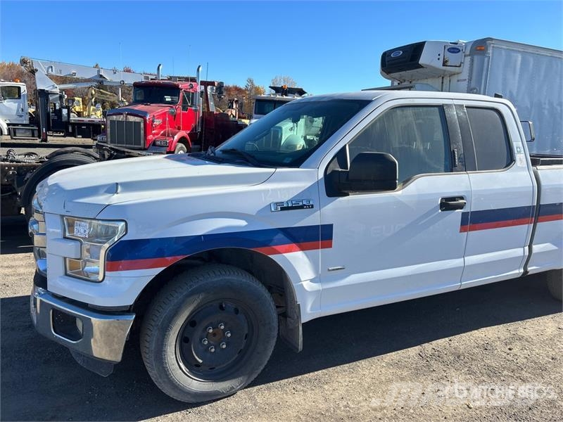 Ford F-150 XLT 4x2 Extended Cab Pickup Інше