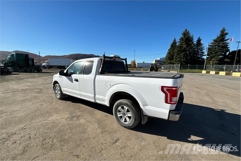 Ford F-150 XLT 4x2 Extended Cab Pickup Ostalo