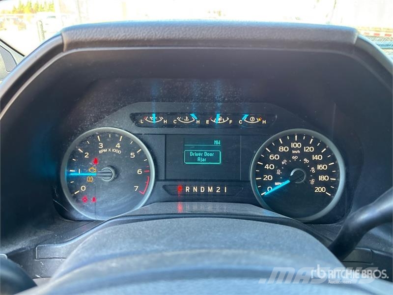 Ford F-150 XLT 4x2 Extended Cab Pickup Ostalo