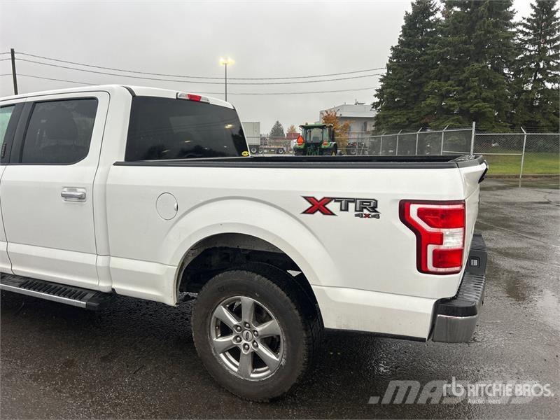 Ford F-150 XLT 4x4 Crew Cab Pickup 其他
