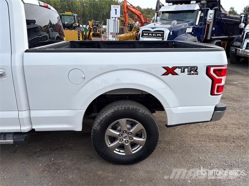 Ford F-150 XLT 4x4 Crew Cab Pickup 其他