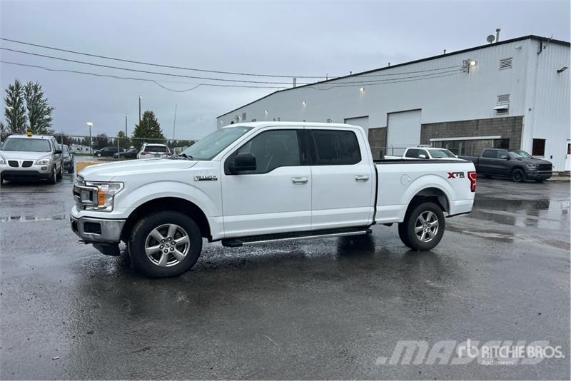 Ford F-150 XLT 4x4 Crew Cab Pickup 其他
