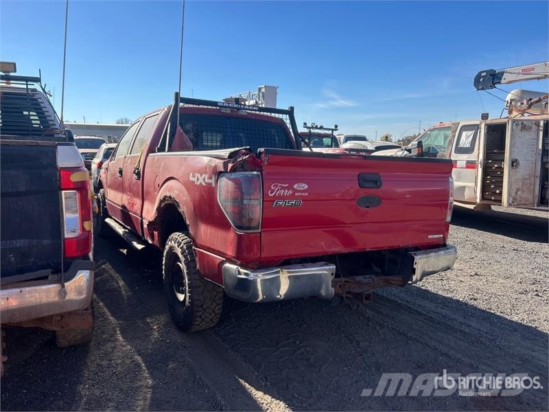 Ford F-150 XLT 4x4 Crew Cab Pickup (Inoperable) Andre
