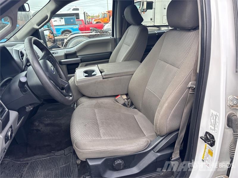 Ford F-150 XLT 4x4 Crew Cab Pickup Other