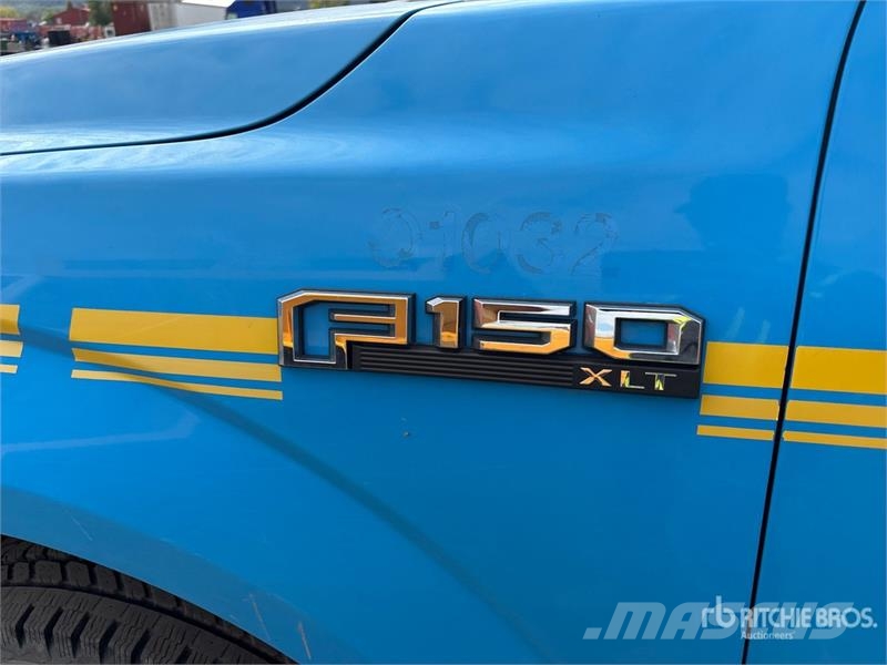 Ford F-150 XLT 4x4 Crew Cab Pickup Drugi