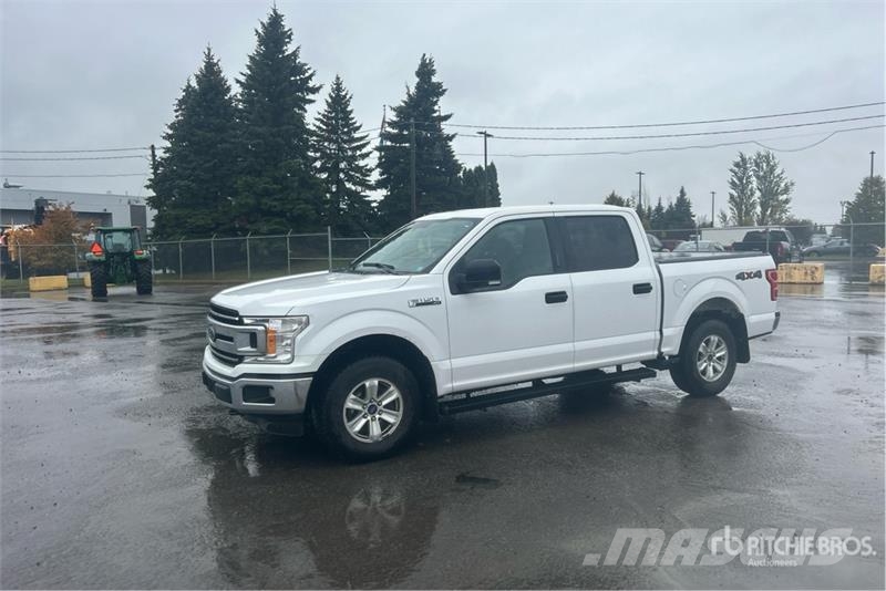 Ford F-150 XLT 4x4 Crew Cab Pickup Outros