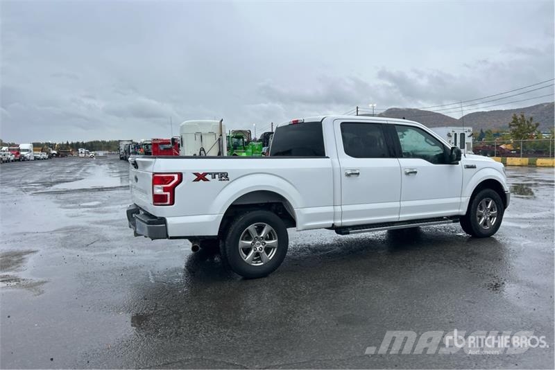 Ford F-150 XLT 4x4 Crew Cab Pickup 其他