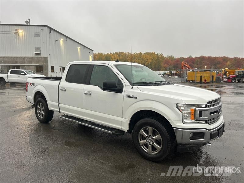 Ford F-150 XLT 4x4 Crew Cab Pickup 其他