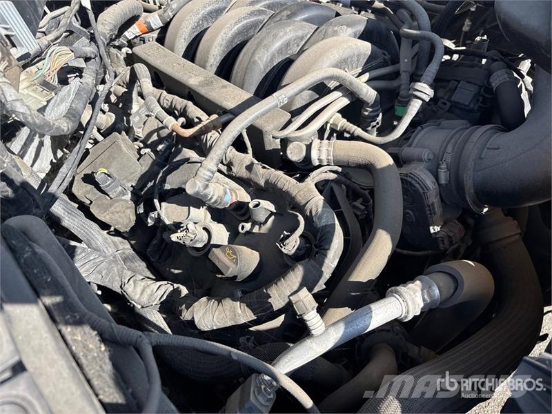Ford F-150 XLT 4x4 Crew Cab Pickup Прочие фургоны