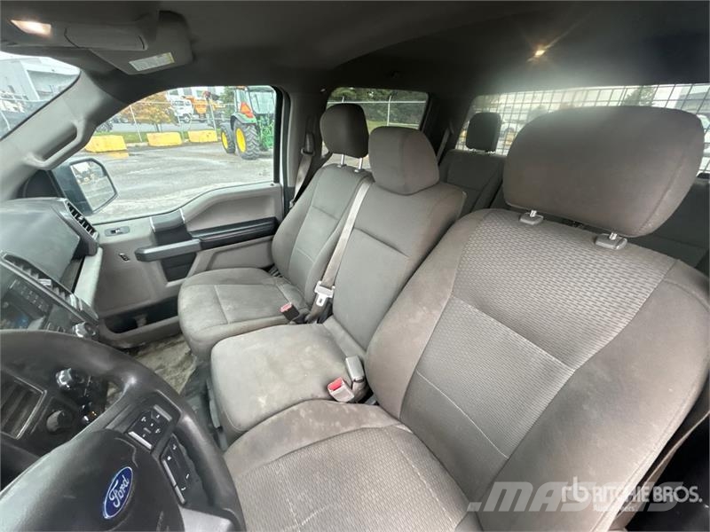 Ford F-150 XLT 4x4 Crew Cab Pickup Drugi