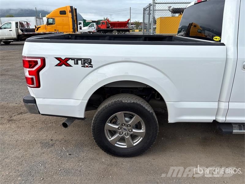 Ford F-150 XLT 4x4 Crew Cab Pickup 其他