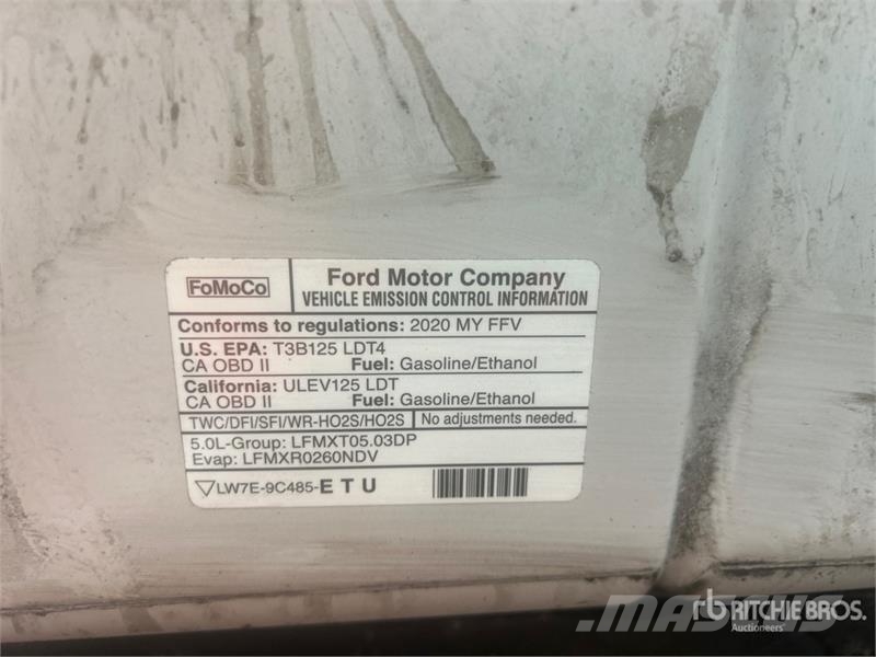 Ford F-150 XLT 4x4 Crew Cab Pickup 其他