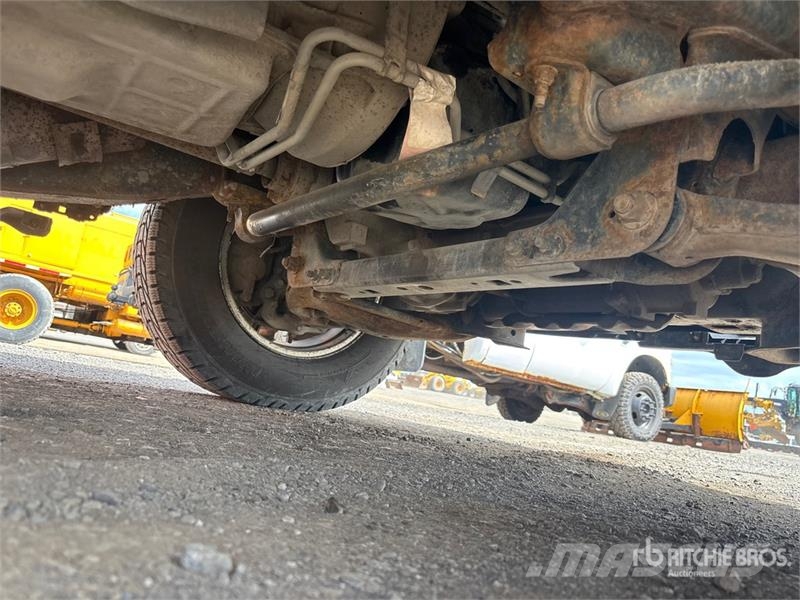 Ford F-150 XLT 4x4 Crew Cab Pickup Drugi