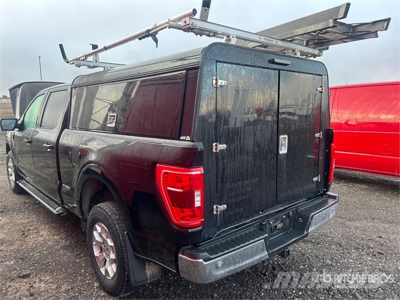 Ford F-150 XLT 4x4 Crew Cab Pickup Other