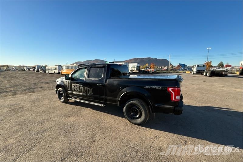 Ford F-150 XLT 4x4 Crew Cab Pickup Ostalo