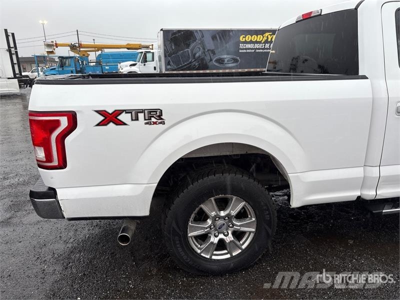 Ford F-150 XLT 4x4 Crew Cab Pickup 其他