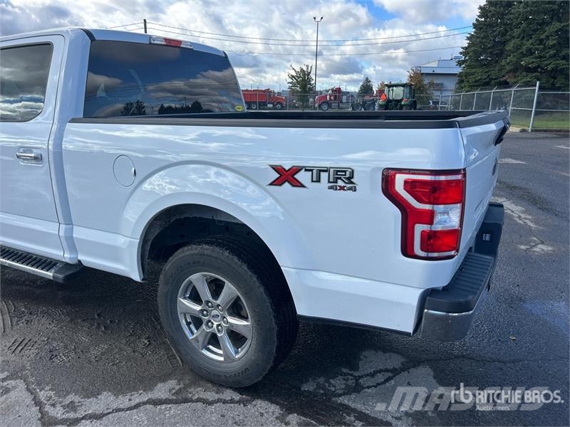 Ford F-150 XLT 4x4 Crew Cab Pickup 其他